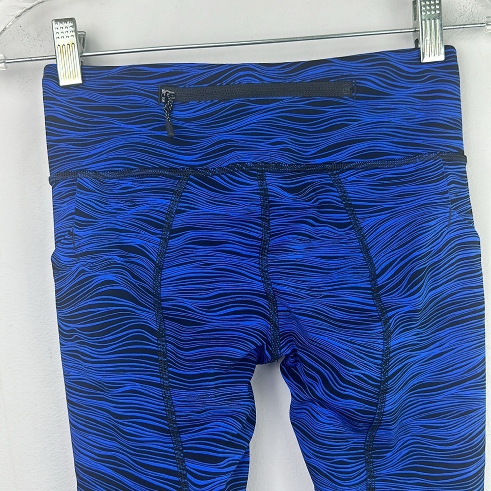 Lululemon Pace Rival Crop 22” Leggings Size 2 Life Lines Cerulean Blue Black - Picture 8 of 16